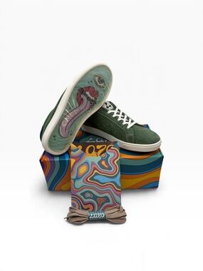 Lazo Halo Emerald Green Labradorite Blue Sneakers W 5 Youth 3.5Y NIB